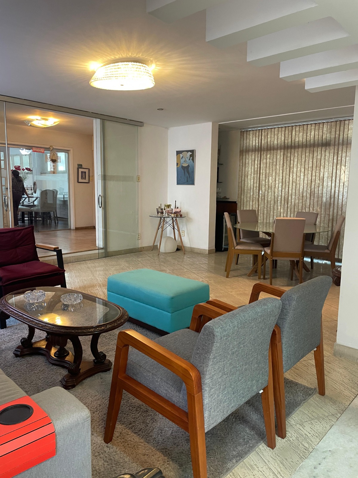 Casa para alugar com 3 quartos, 233m² - Foto 4