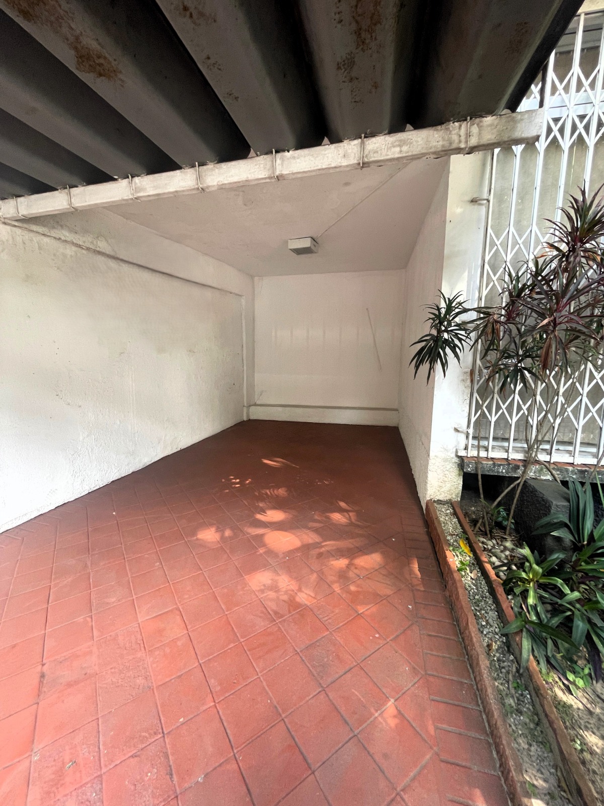Casa para alugar com 3 quartos, 233m² - Foto 36