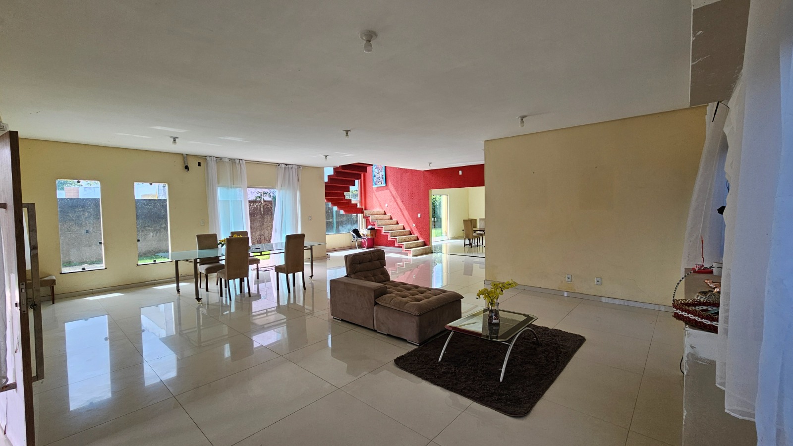 Casa à venda com 4 quartos, 600m² - Foto 4