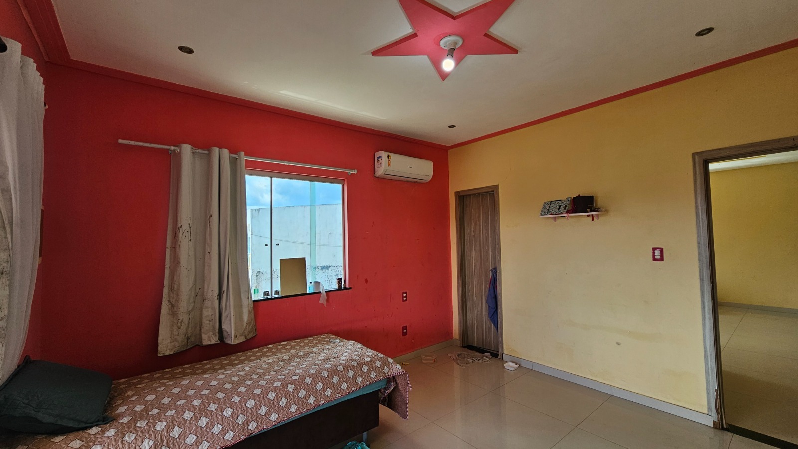 Casa à venda com 4 quartos, 600m² - Foto 11