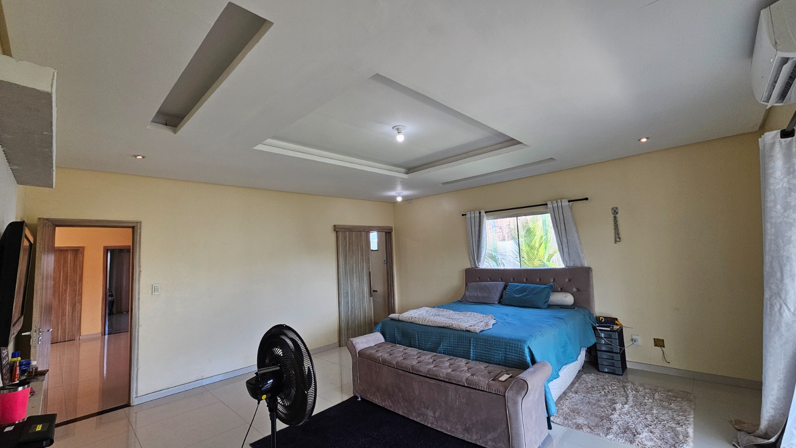 Casa à venda com 4 quartos, 600m² - Foto 8
