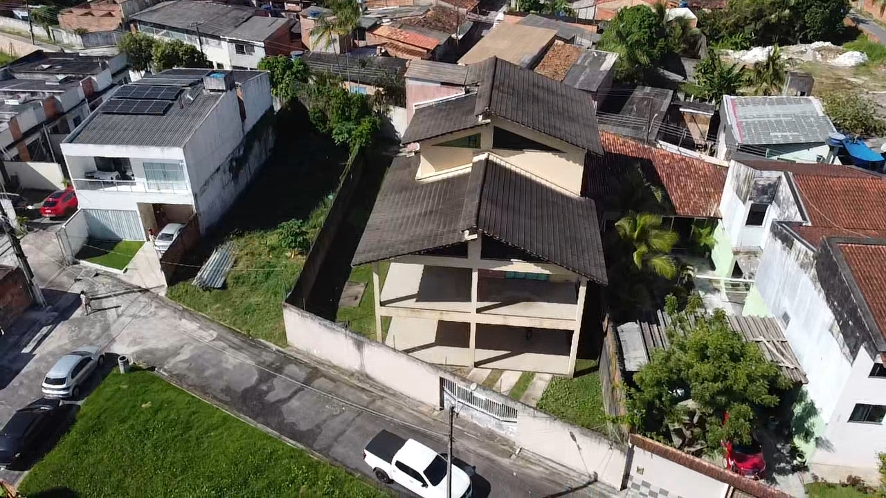 Casa à venda com 4 quartos, 600m² - Foto 25