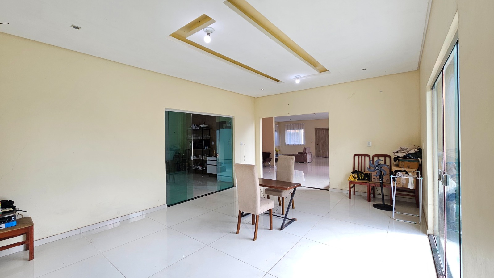 Casa à venda com 4 quartos, 600m² - Foto 6
