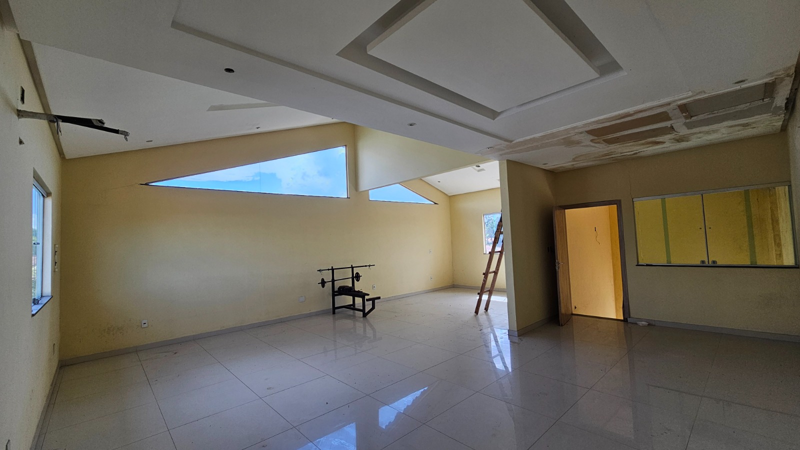 Casa à venda com 4 quartos, 600m² - Foto 19
