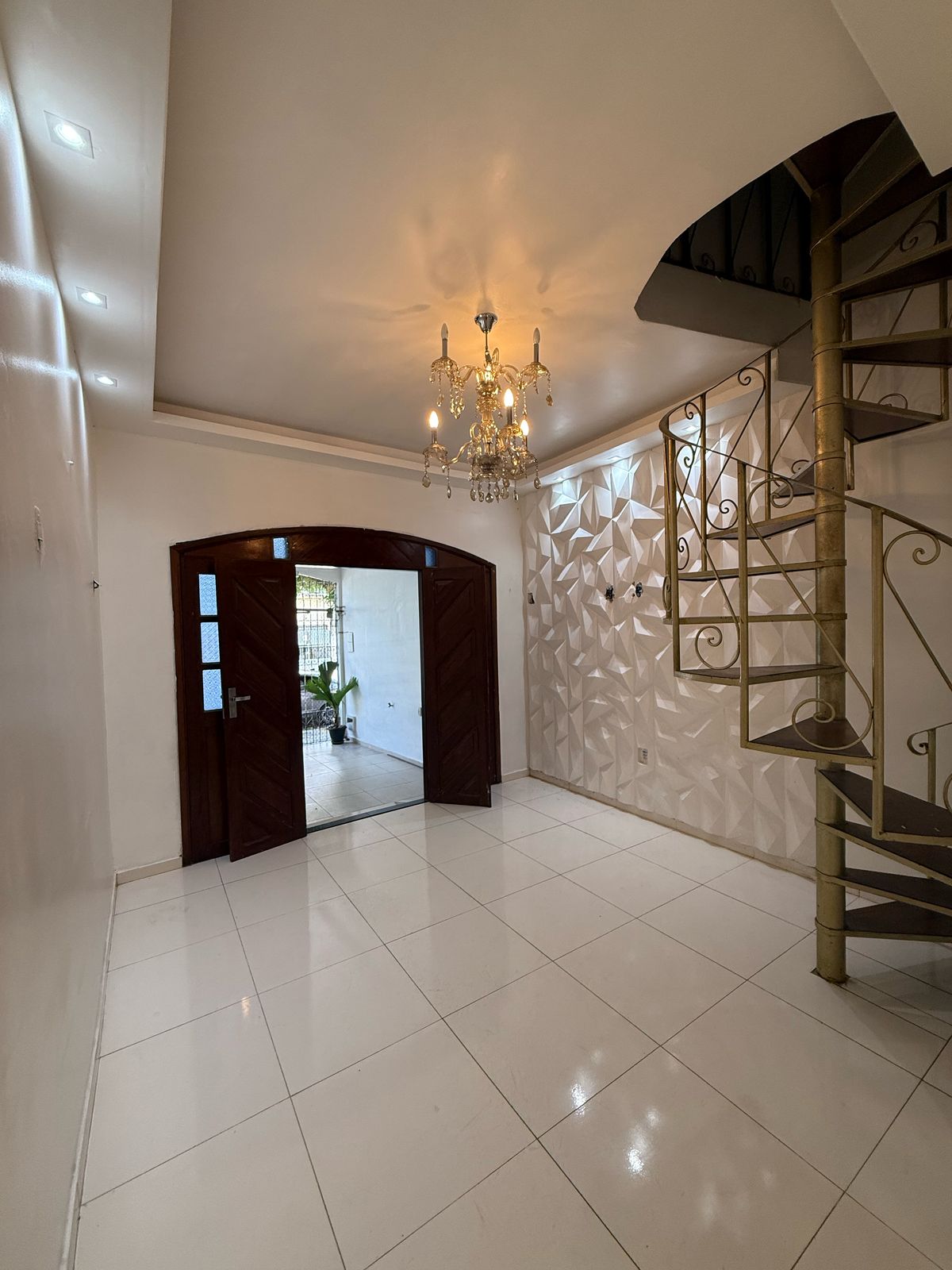 Casa para alugar com 3 quartos, 100m² - Foto 5