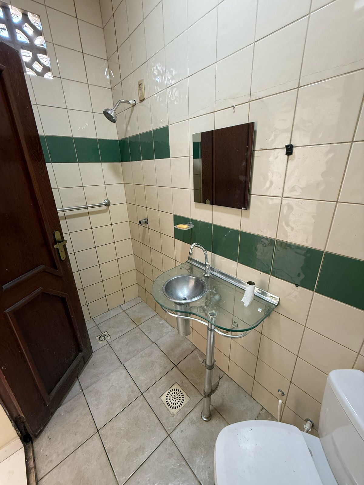 Casa para alugar com 3 quartos, 100m² - Foto 13