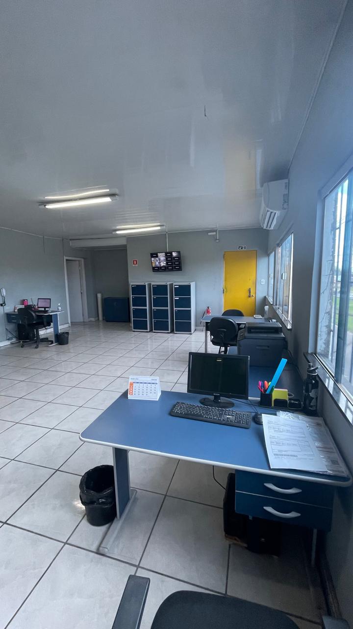 Depósito-Galpão-Armazém para alugar, 1300m² - Foto 10