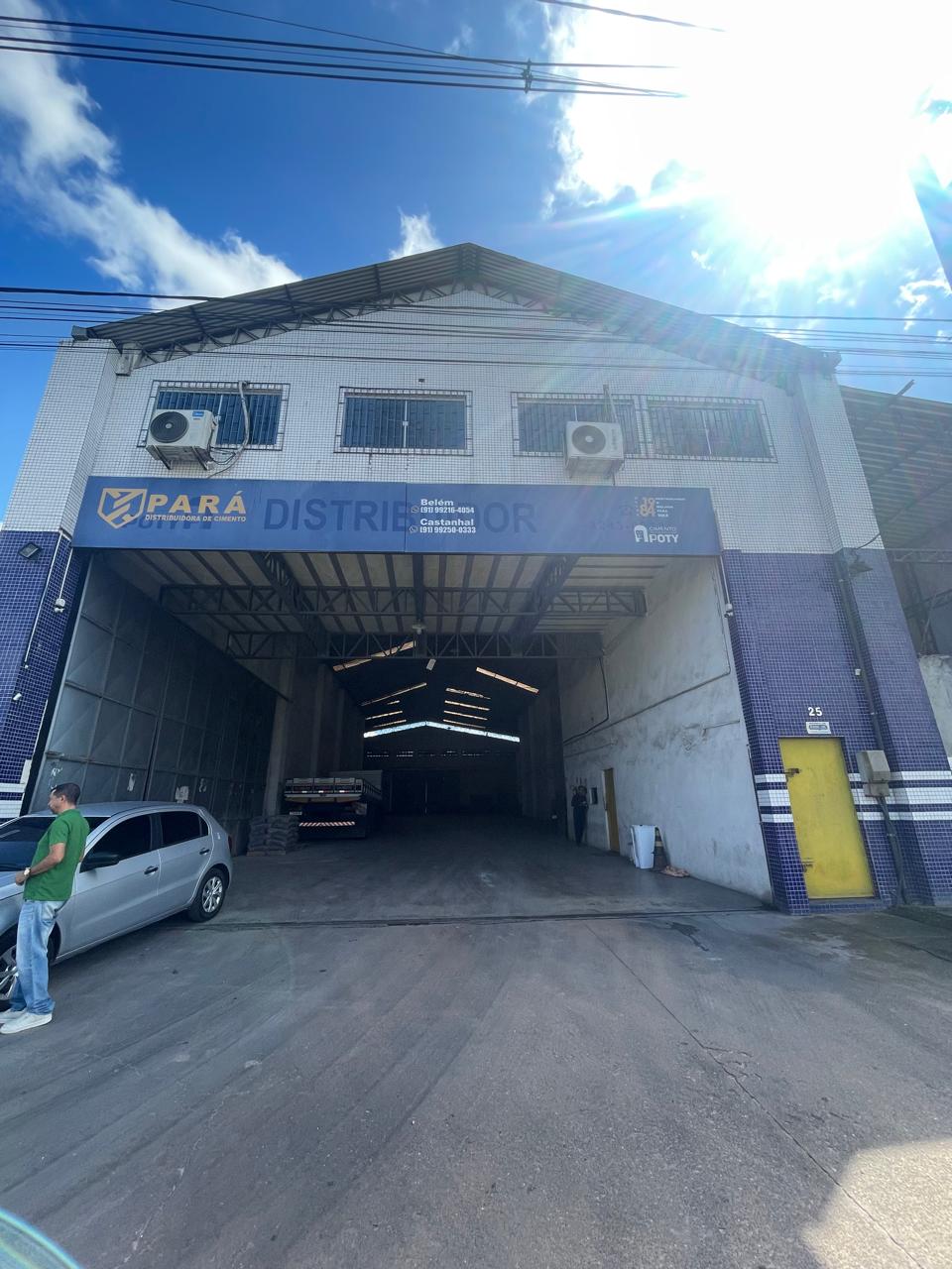 Depósito-Galpão-Armazém para alugar, 1300m² - Foto 1