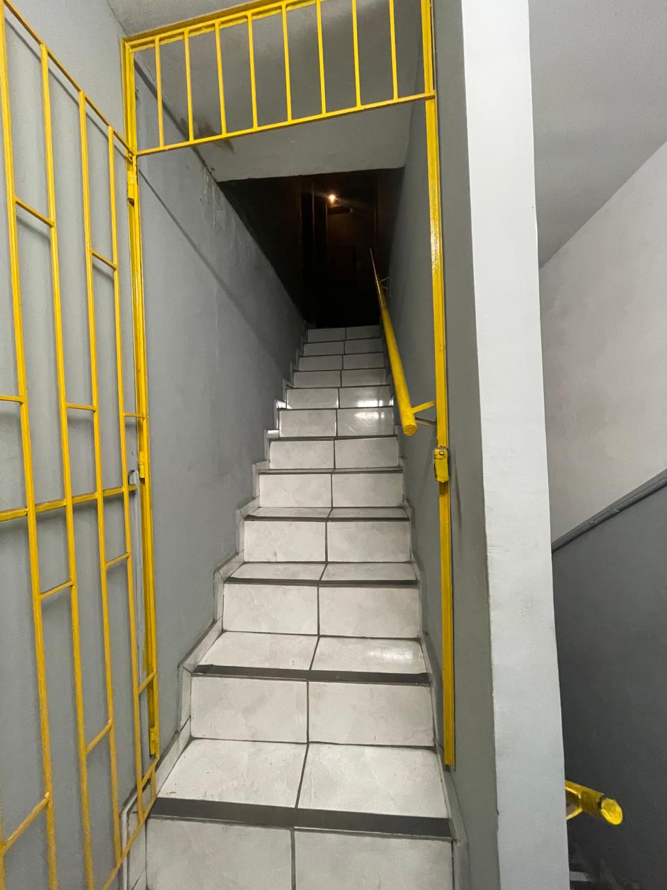 Depósito-Galpão-Armazém para alugar, 1300m² - Foto 9