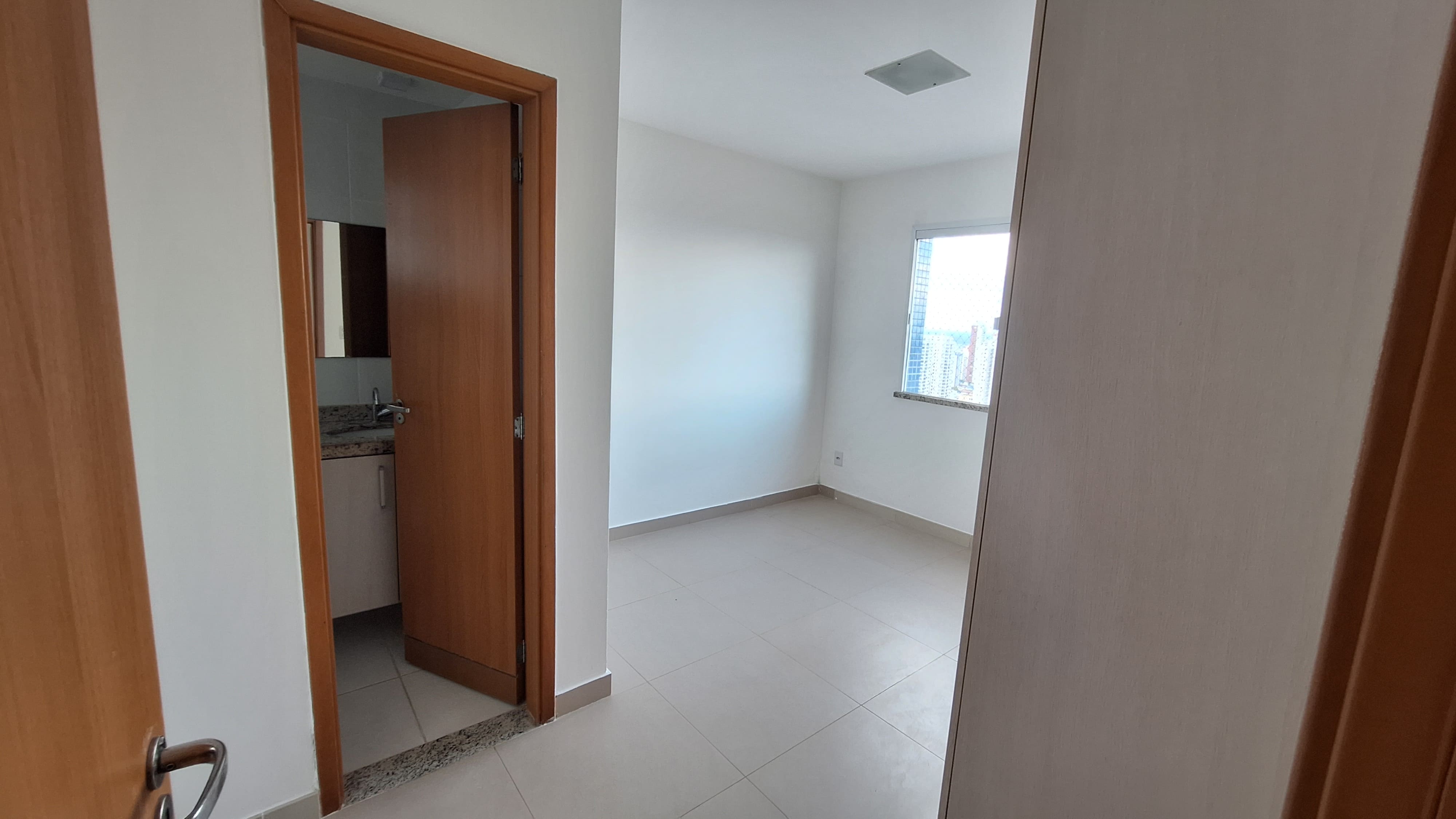Apartamento para alugar com 3 quartos, 78m² - Foto 12