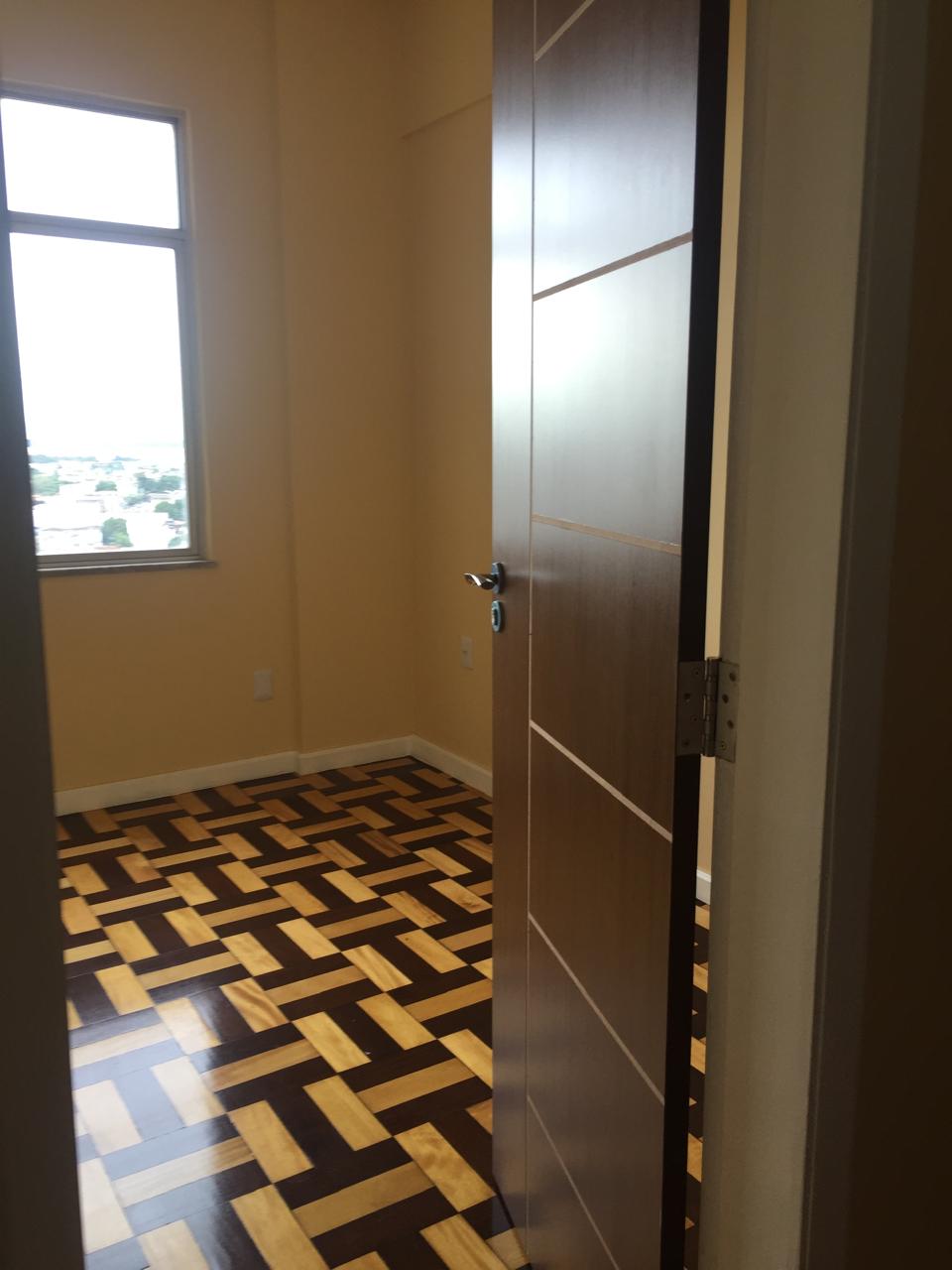 Apartamento para alugar com 2 quartos, 125m² - Foto 9