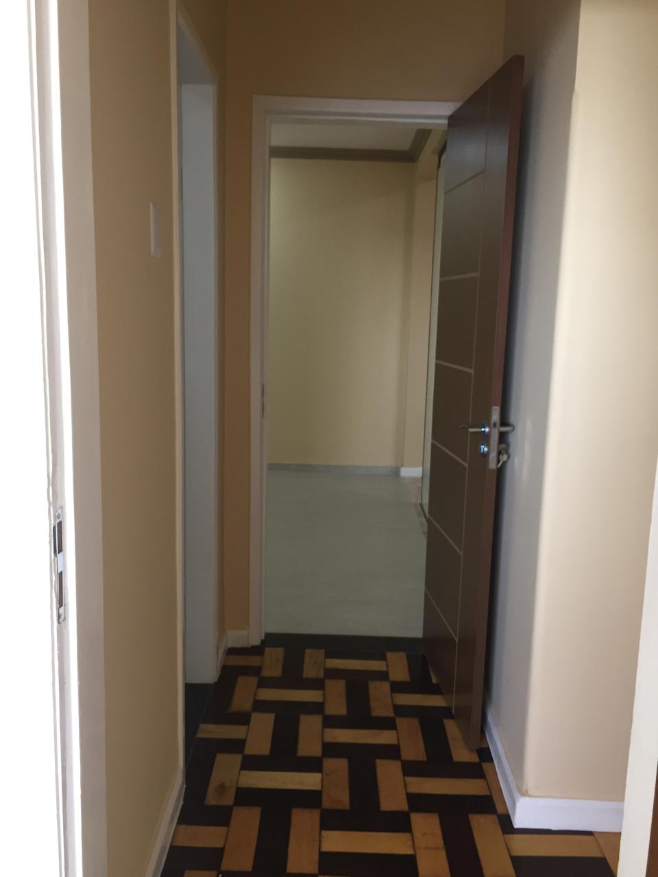 Apartamento para alugar com 2 quartos, 125m² - Foto 4