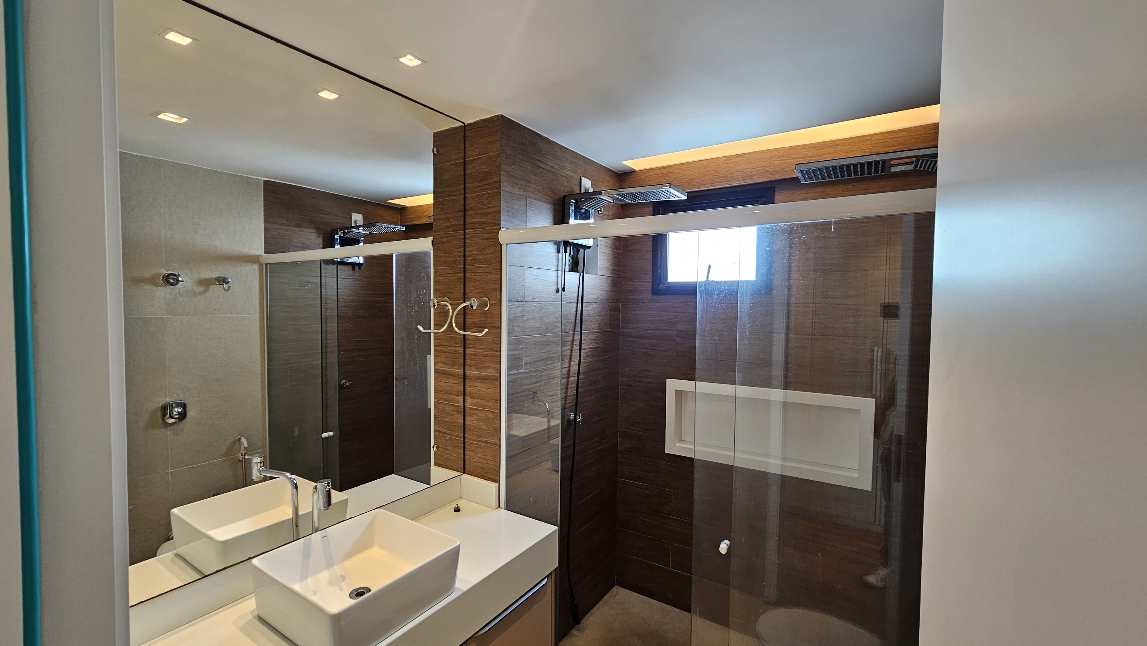 Apartamento para alugar com 2 quartos, 141m² - Foto 22
