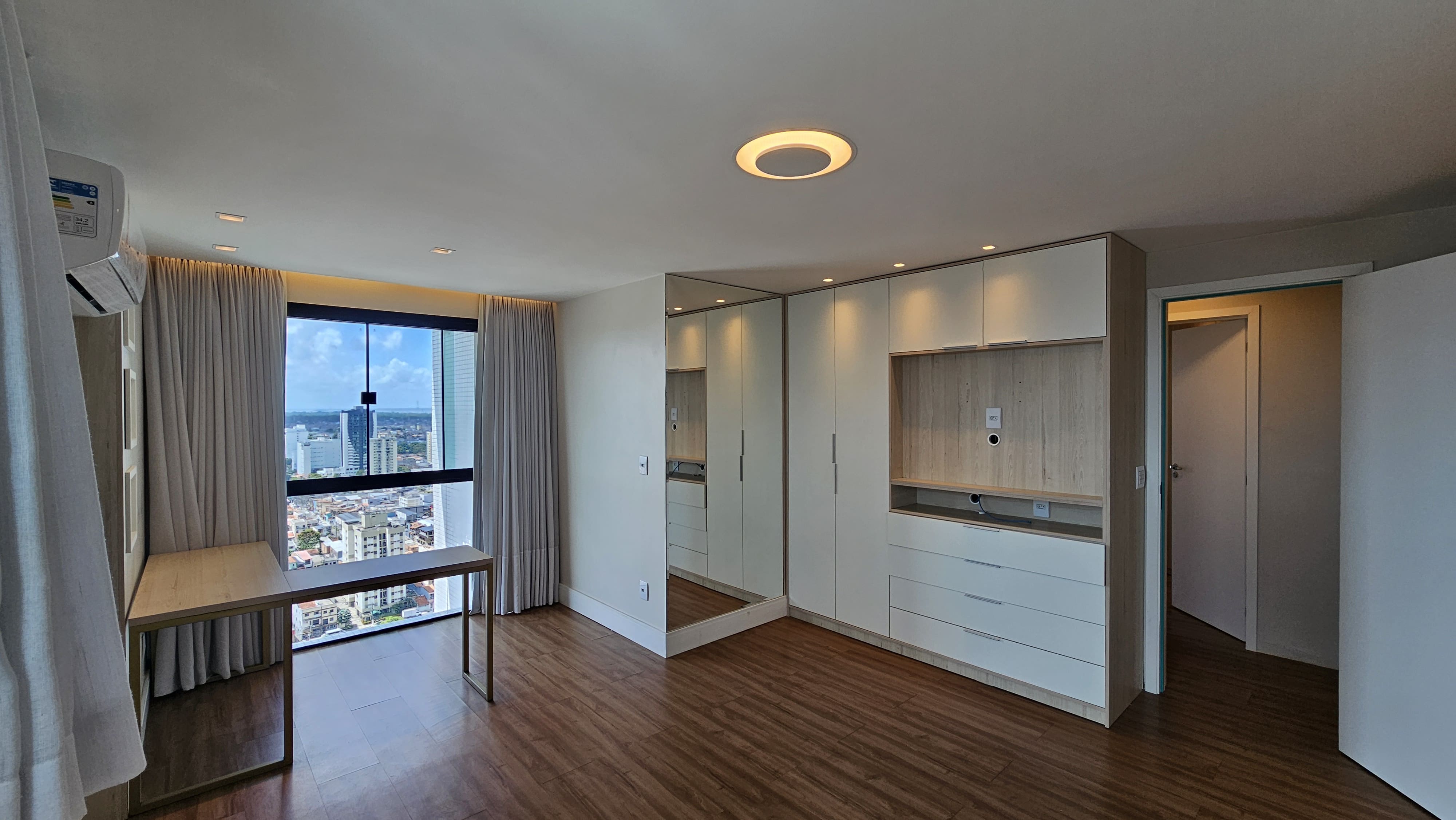 Apartamento para alugar com 2 quartos, 141m² - Foto 20