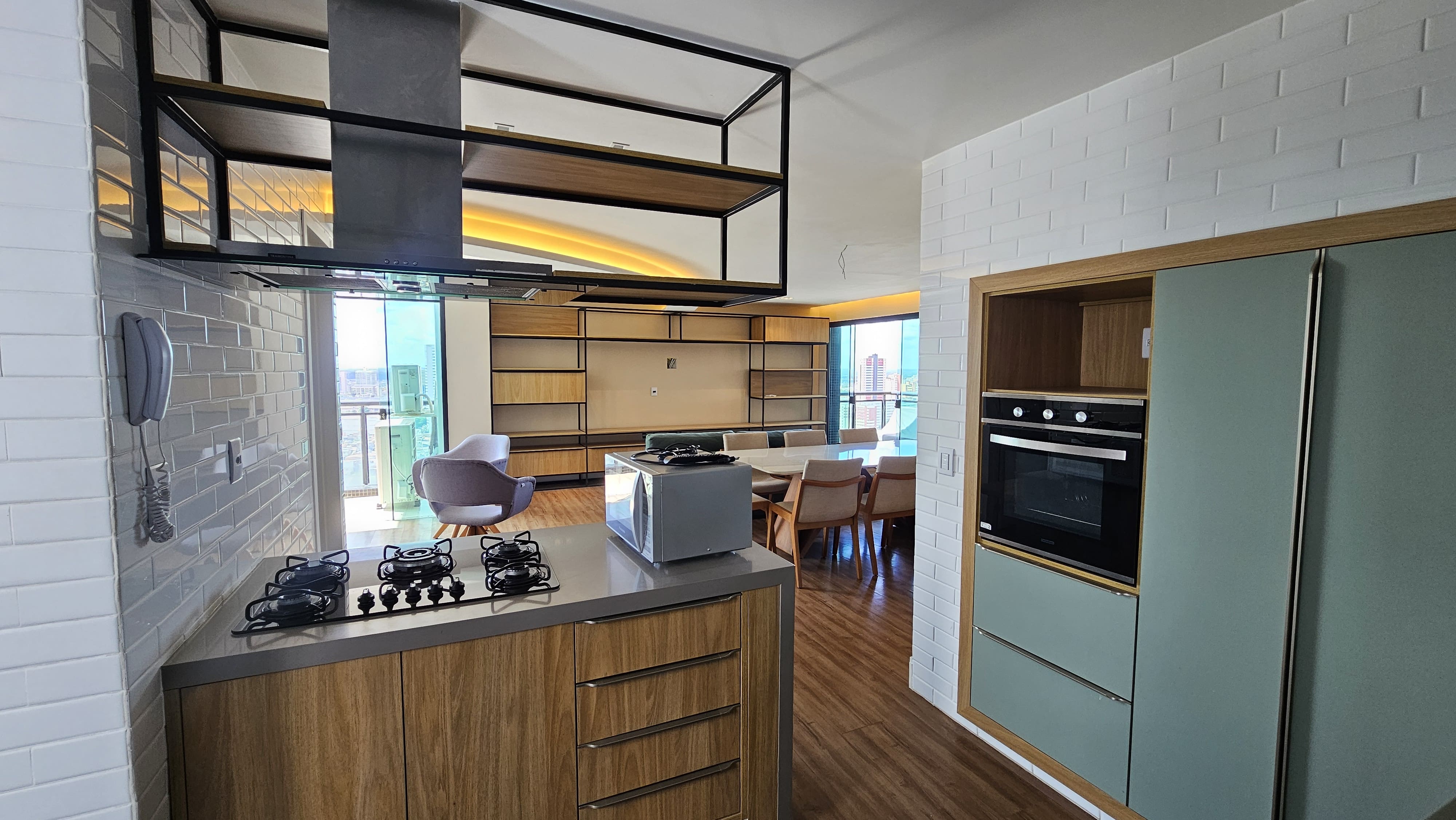Apartamento para alugar com 2 quartos, 141m² - Foto 9