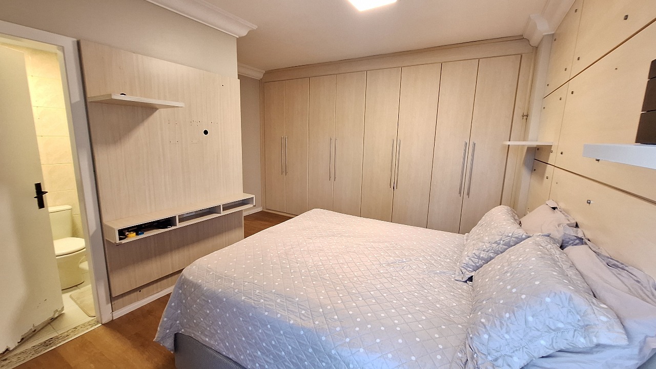 Apartamento para alugar com 3 quartos, 195m² - Foto 15