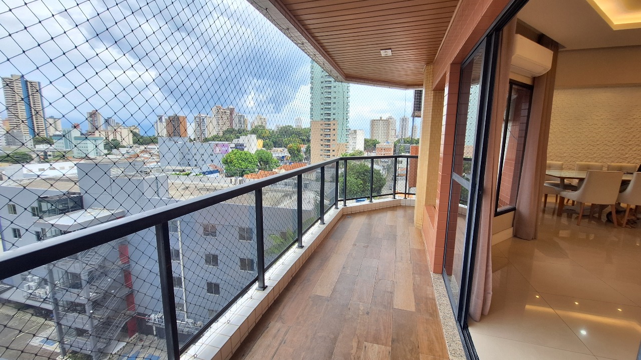 Apartamento para alugar com 3 quartos, 195m² - Foto 6