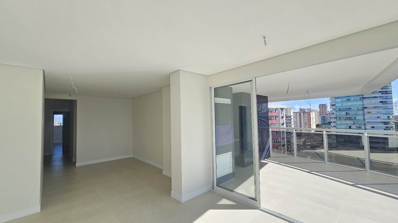 Apartamento para alugar com 3 quartos, 170m² - Foto 5