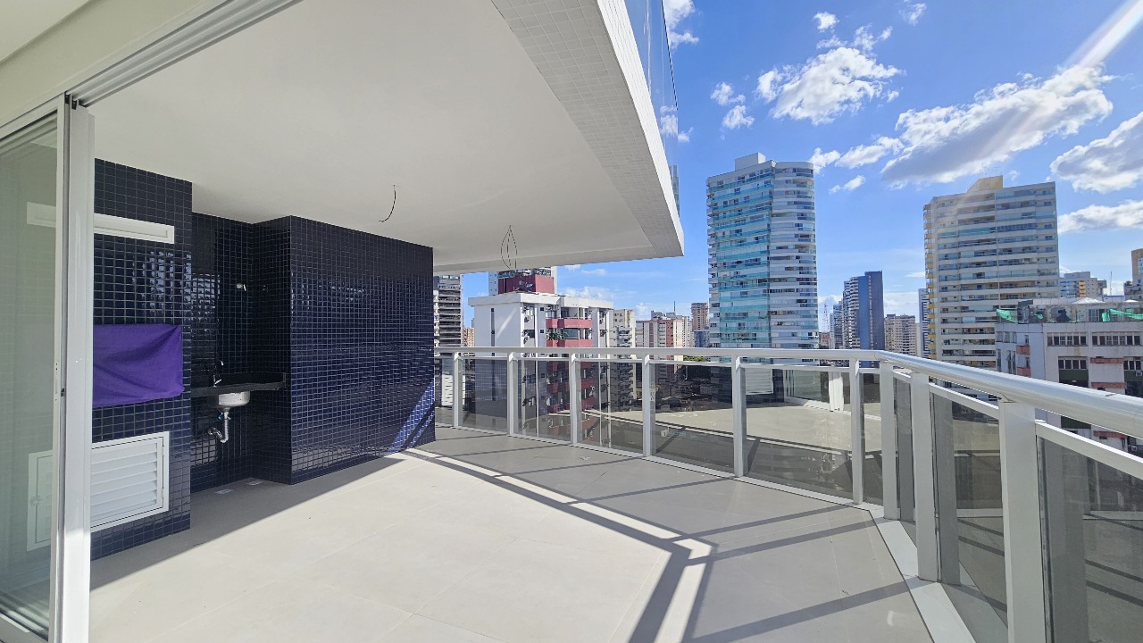 Apartamento para alugar com 3 quartos, 170m² - Foto 3