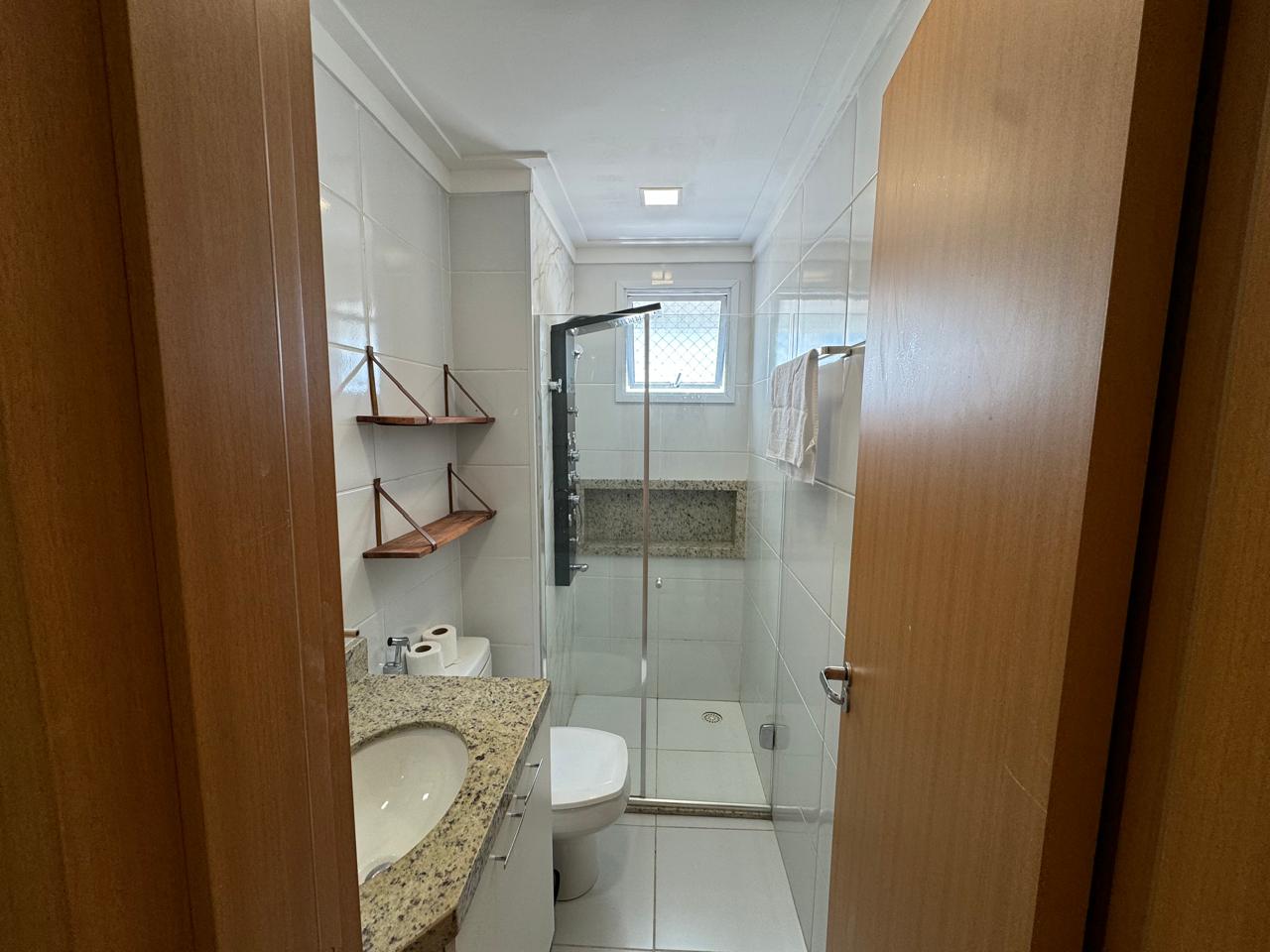 Apartamento para alugar com 2 quartos, 68m² - Foto 10