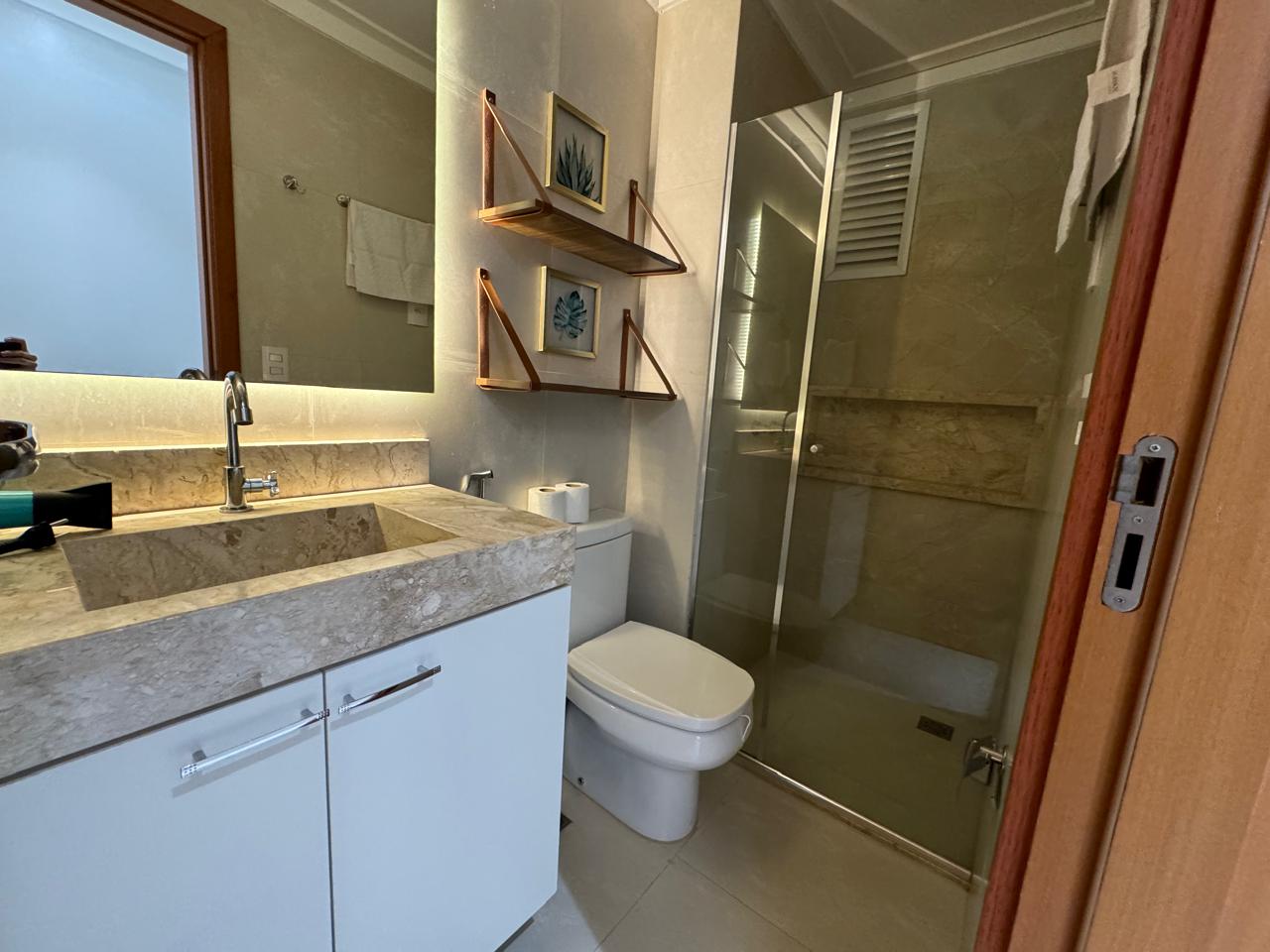 Apartamento para alugar com 2 quartos, 68m² - Foto 7