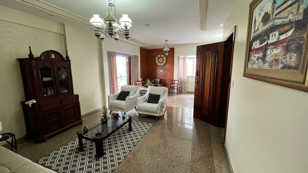 Apartamento à venda com 3 quartos, 250m² - Foto 5