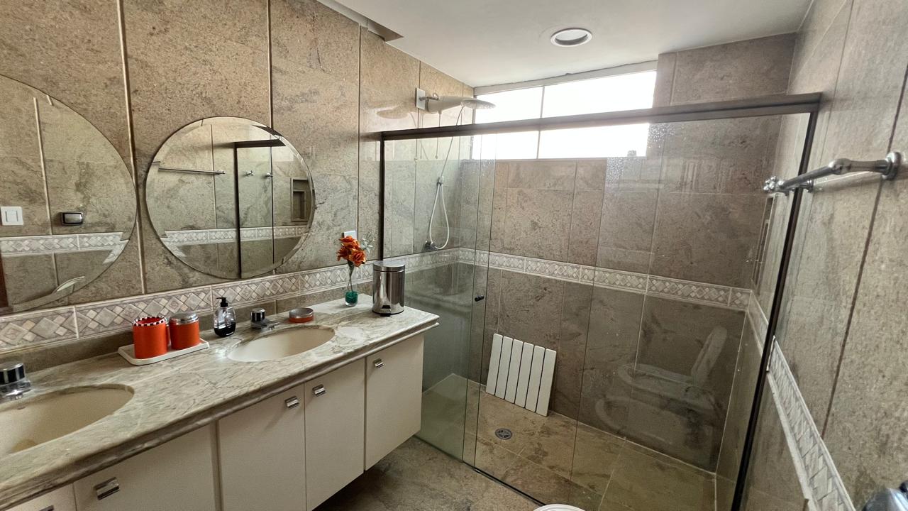 Apartamento à venda com 3 quartos, 250m² - Foto 14