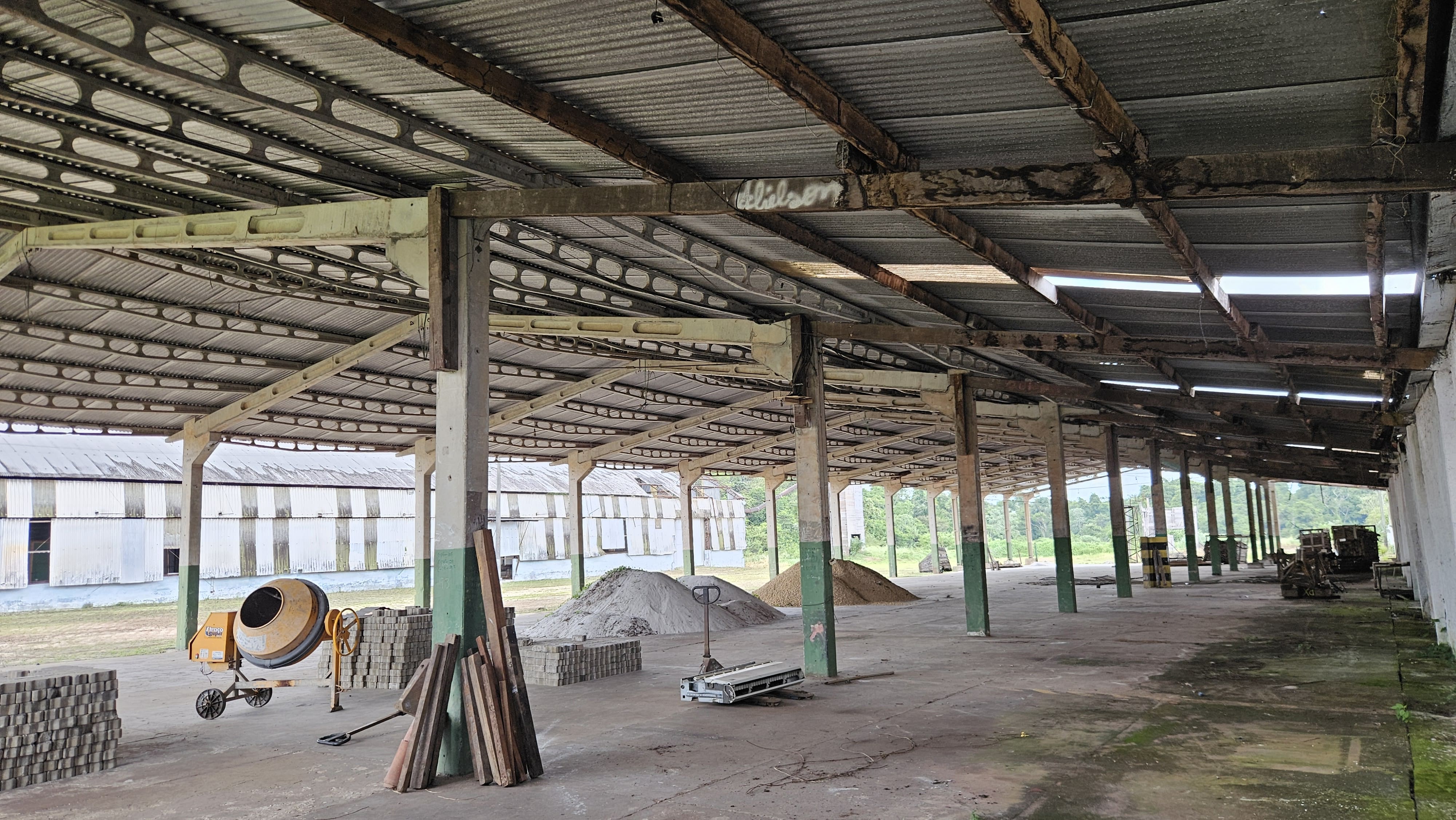 Depósito-Galpão-Armazém à venda, 65m² - Foto 9