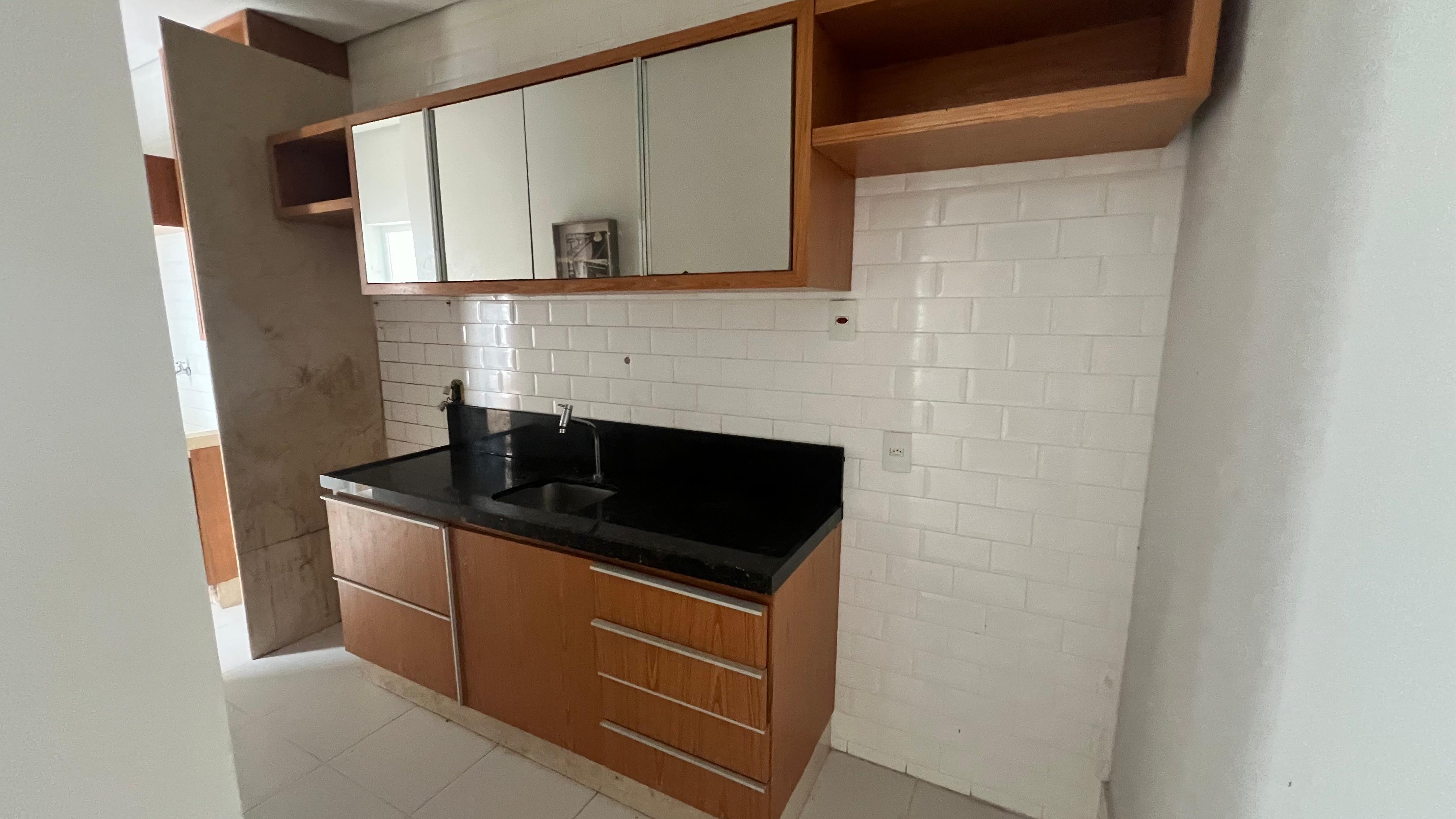 Apartamento à venda com 3 quartos, 115m² - Foto 3