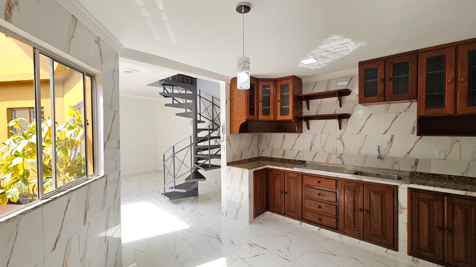 Casa, 3 quartos, 105 m² - Foto 2