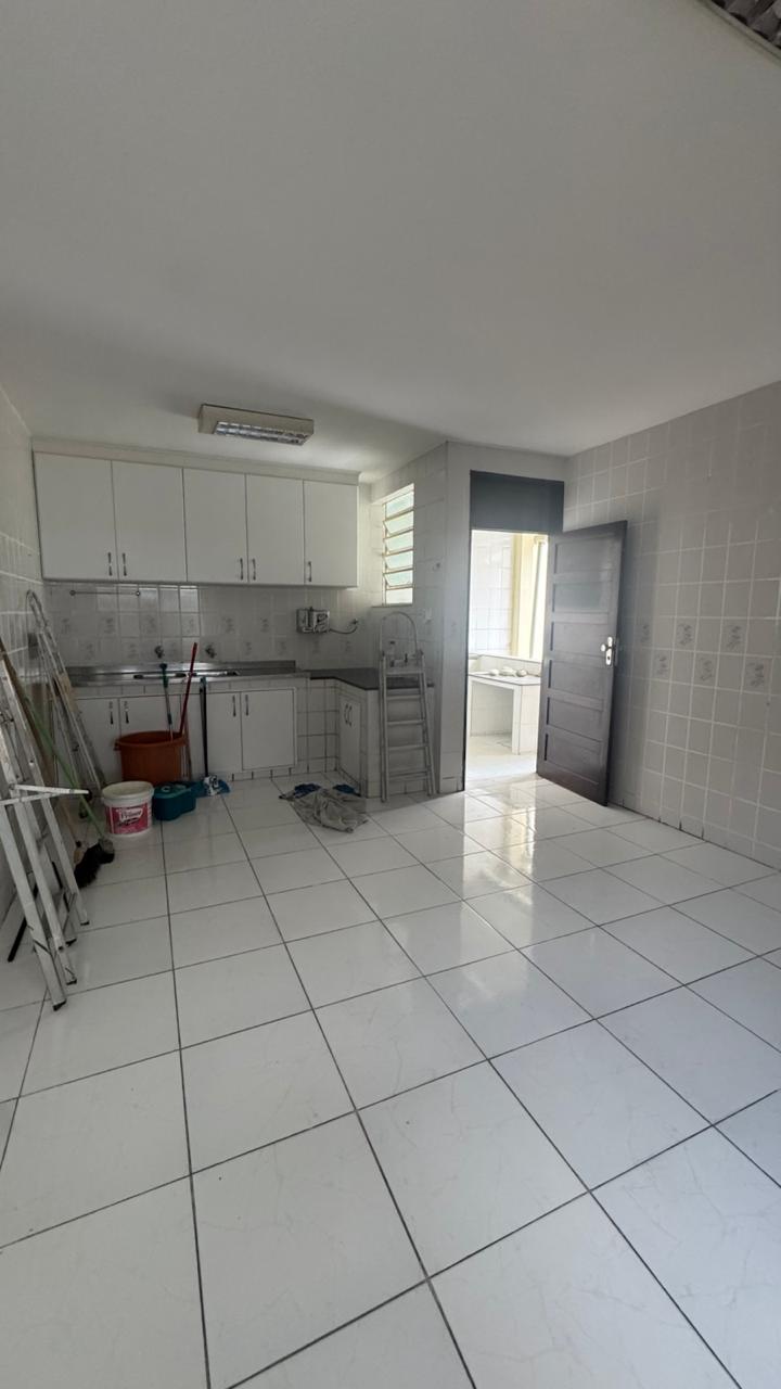 Casa, 4 quartos, 279 m² - Foto 8