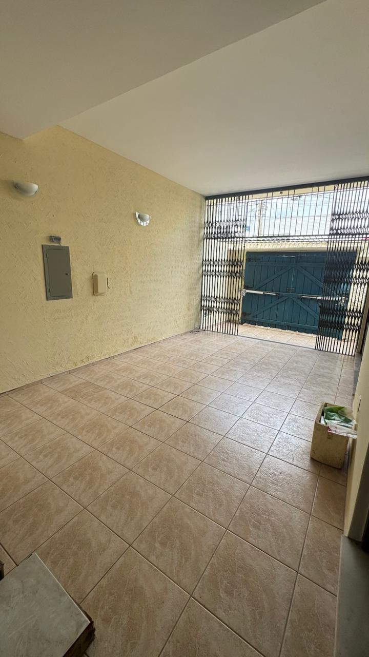 Casa, 4 quartos, 279 m² - Foto 3