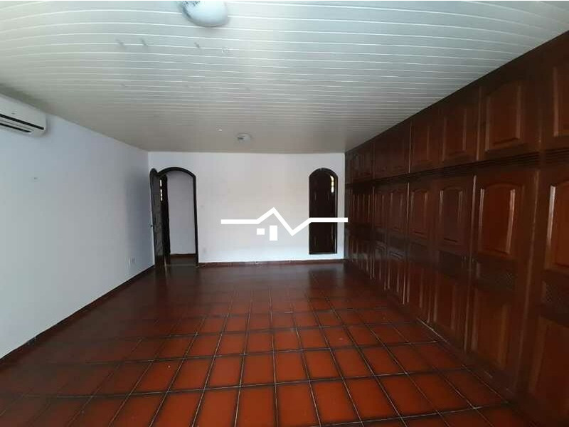 Casa à venda com 3 quartos, 264m² - Foto 10