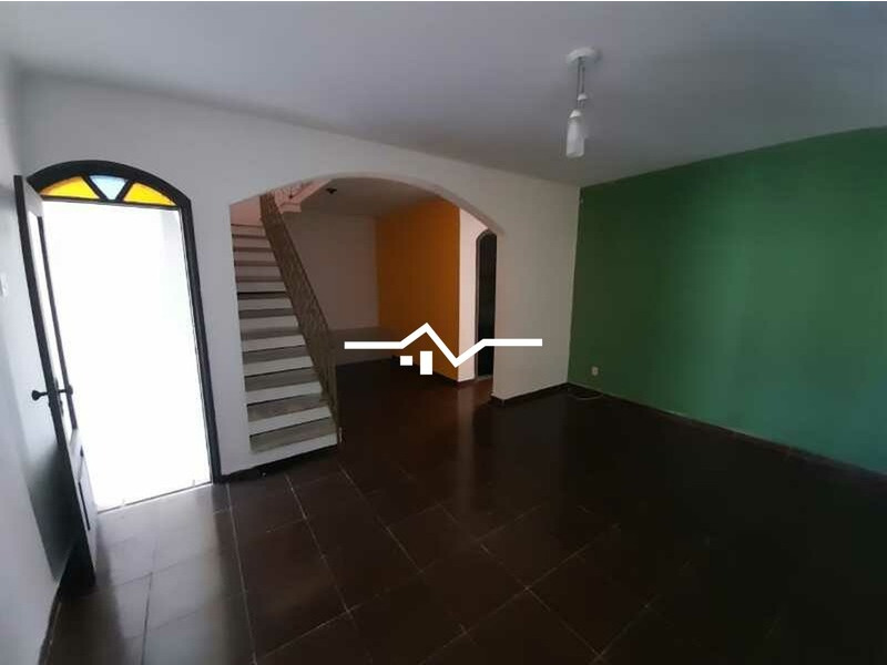 Casa à venda com 3 quartos, 264m² - Foto 15