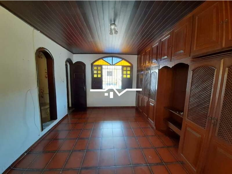 Casa à venda com 3 quartos, 264m² - Foto 8