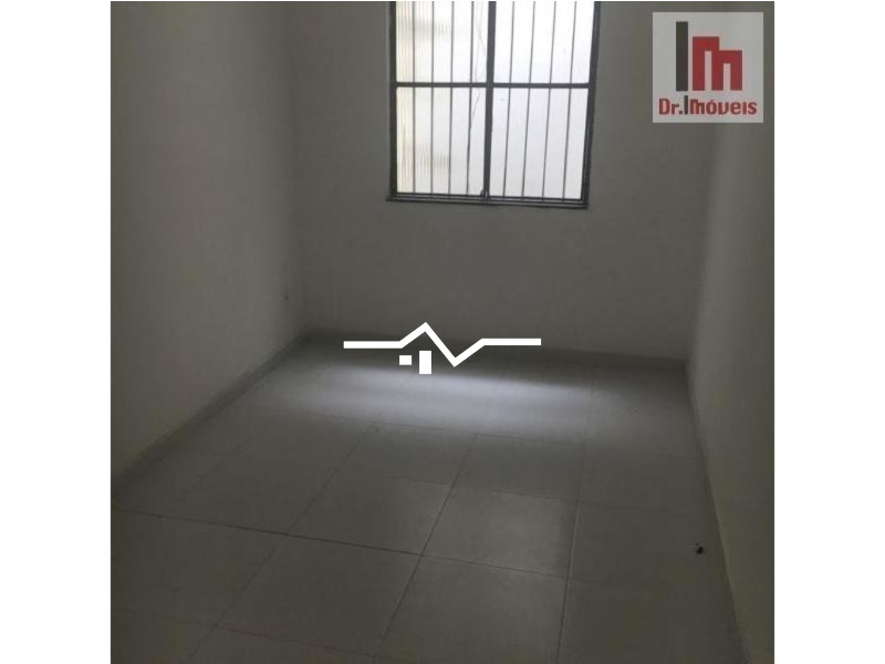 Casa à venda com 6 quartos, 110m² - Foto 15