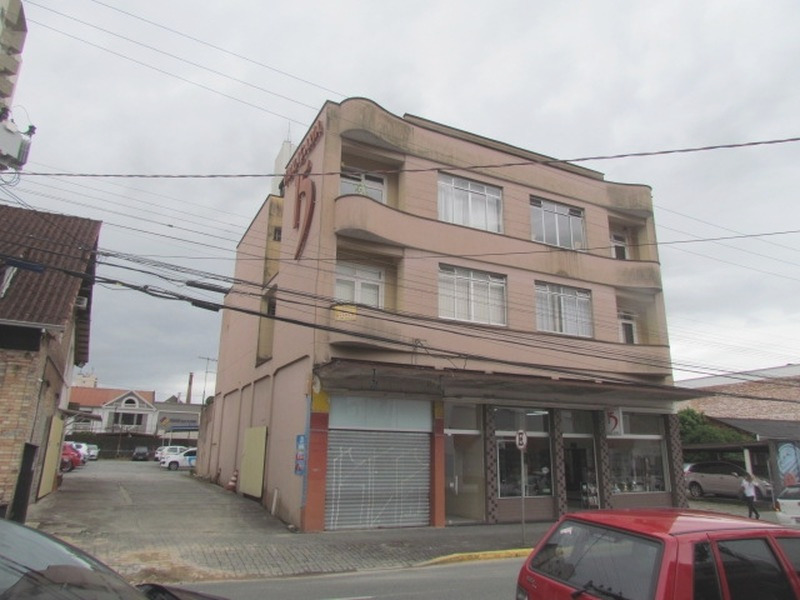 Prédio Inteiro de 1 quarto, no bairro CENTRO, em Joinville | Eu Corretor