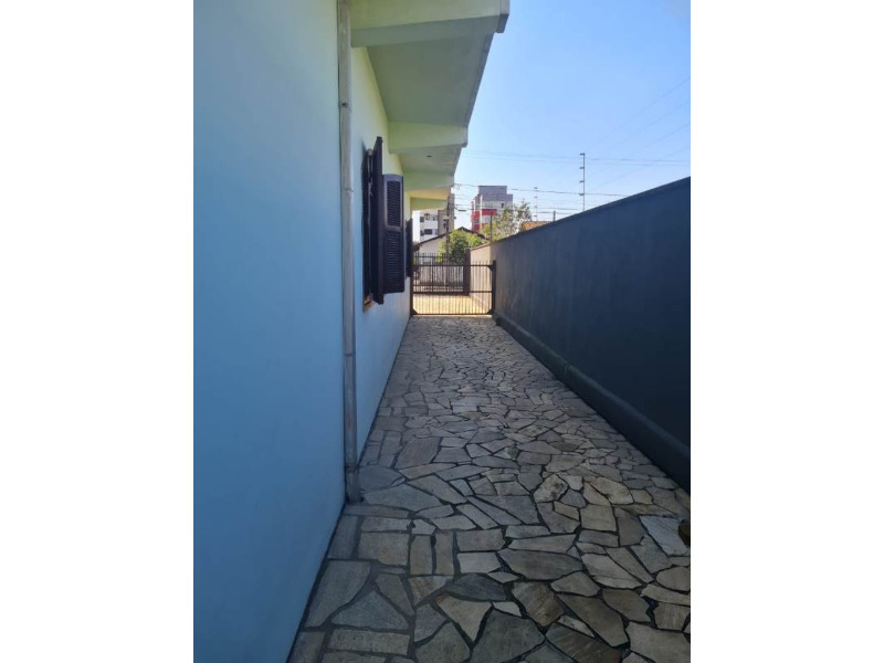 Casa de 3 quartos, no bairro COSTA E SILVA, em Joinville | Eu Corretor