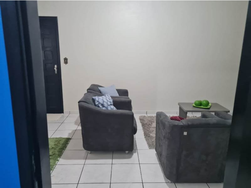 Casa de 3 quartos, no bairro JARDIM SOFIA, em Joinville | Eu Corretor