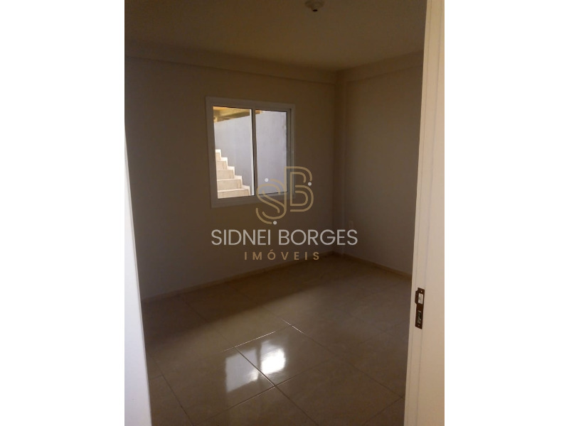 Apartamento à venda com 3 quartos, 70m² - Foto 4