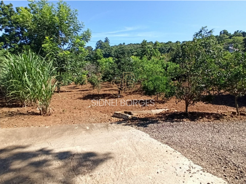 Fazenda à venda com 3 quartos, 180m² - Foto 17