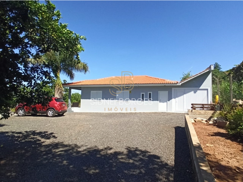 Fazenda à venda com 3 quartos, 180m² - Foto 7