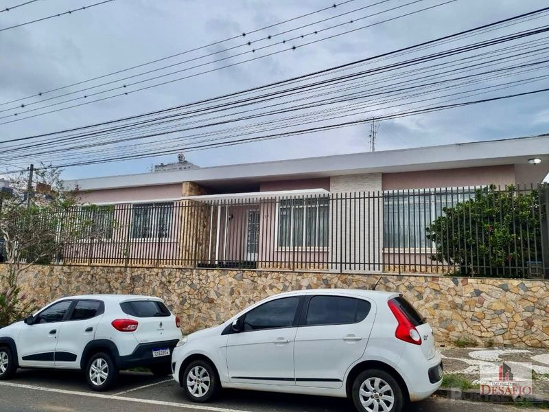 Casa para Venda em CENTRO