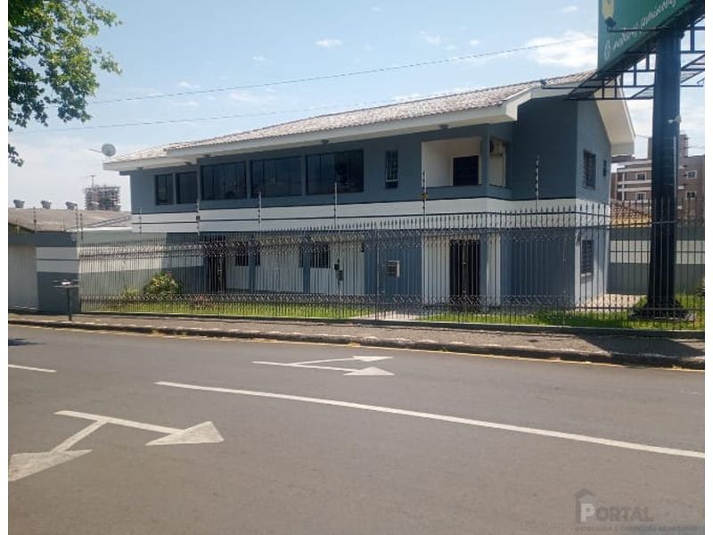 Sobrado para Locação em JARDIM CARVALHO