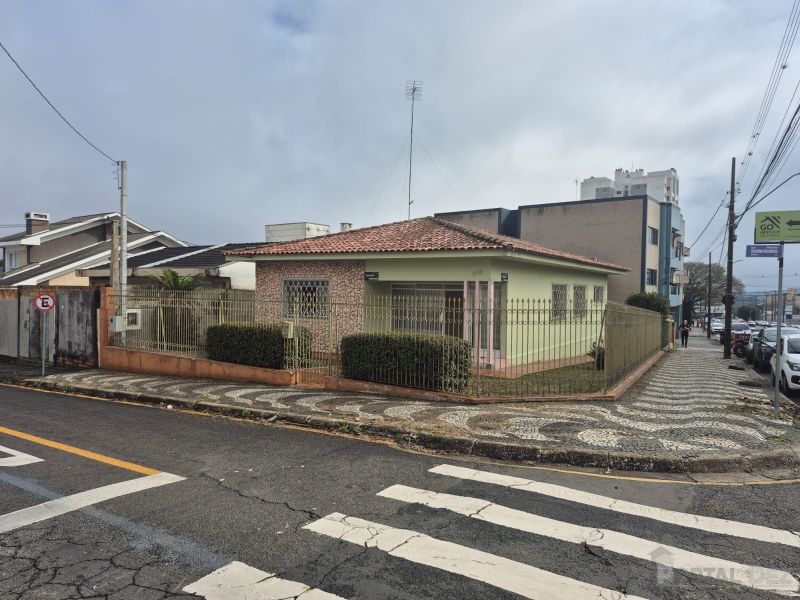 Casa para Locação em ÓRFÃS