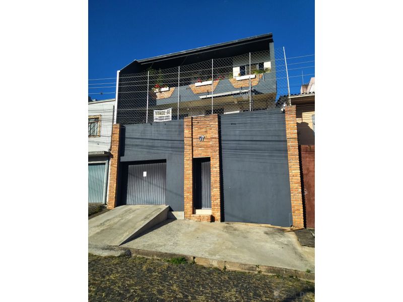 Sobrado para Locação em CENTRO