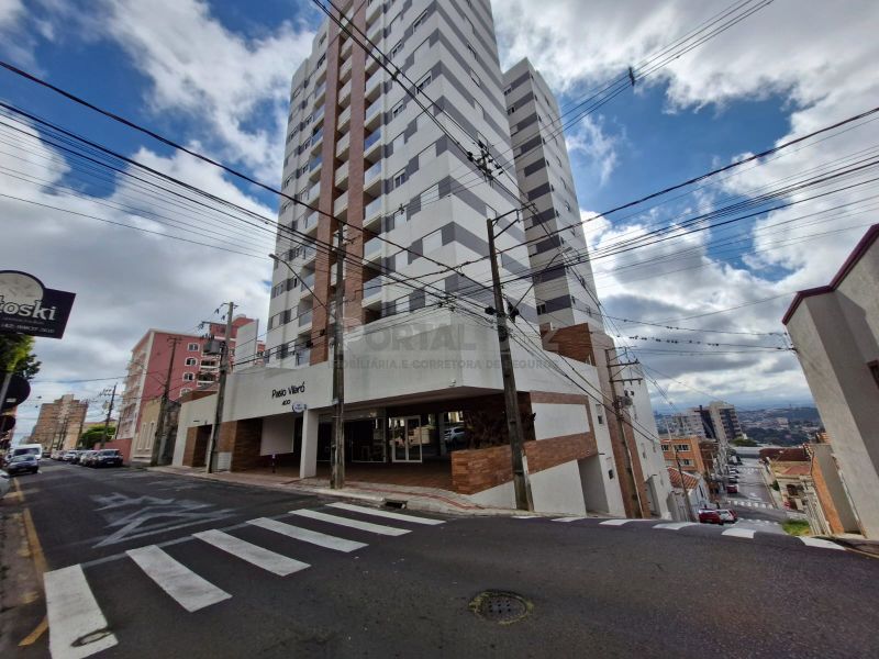 Apartamento para Locação em CENTRO