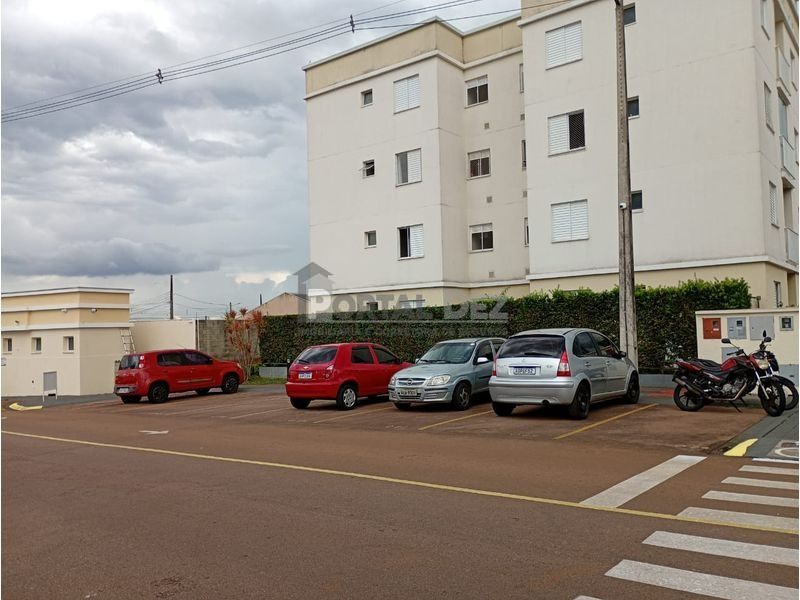 Apartamento para Locação em UVARANAS